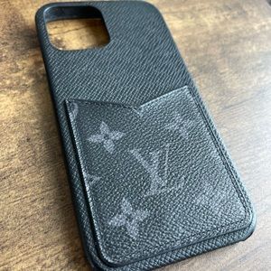 12 Pro Max Louis Vuitton iPhone case with built in card holder